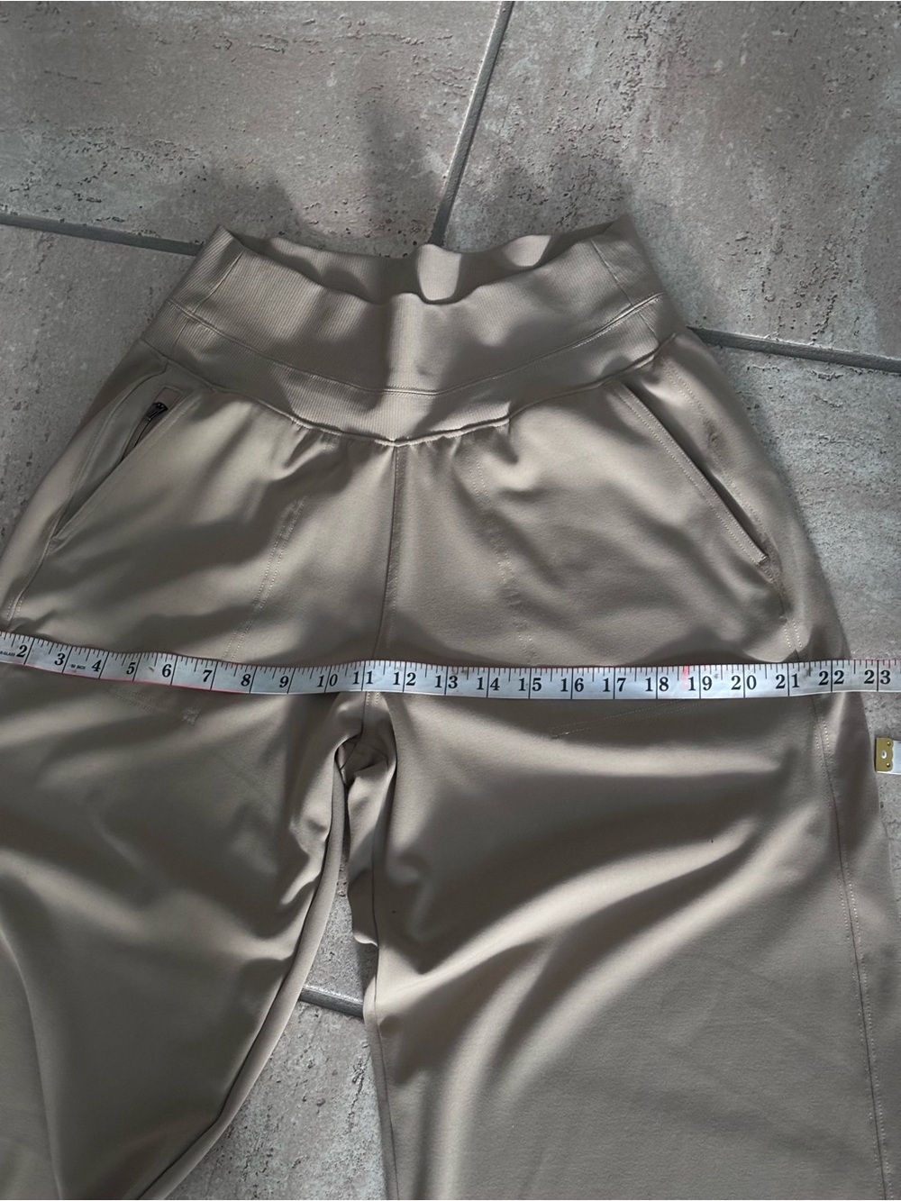 Athleta Womens Pants Venice Wide Leg High Rise Athletic Active Size Small Taupe - Picture 6 of 12